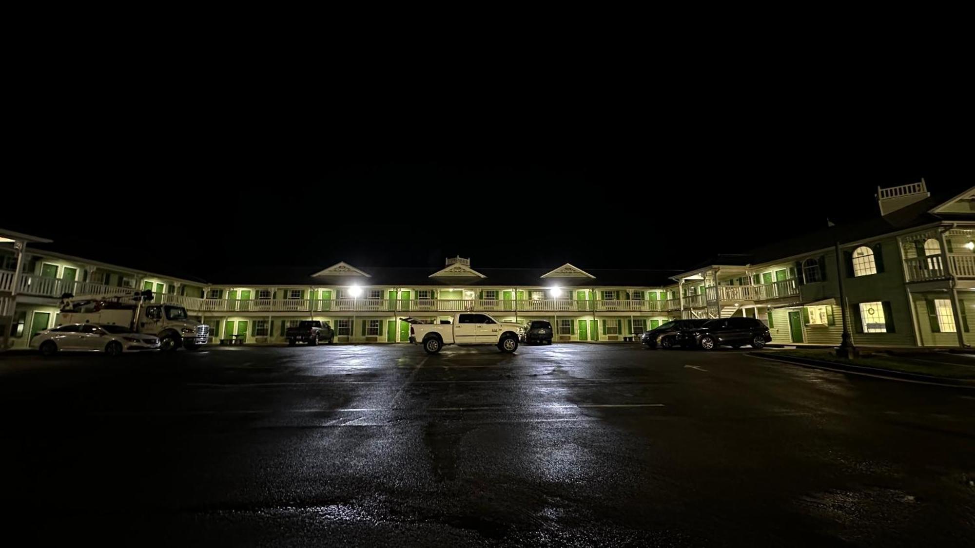 Key West Inn Chatsworth Exterior foto